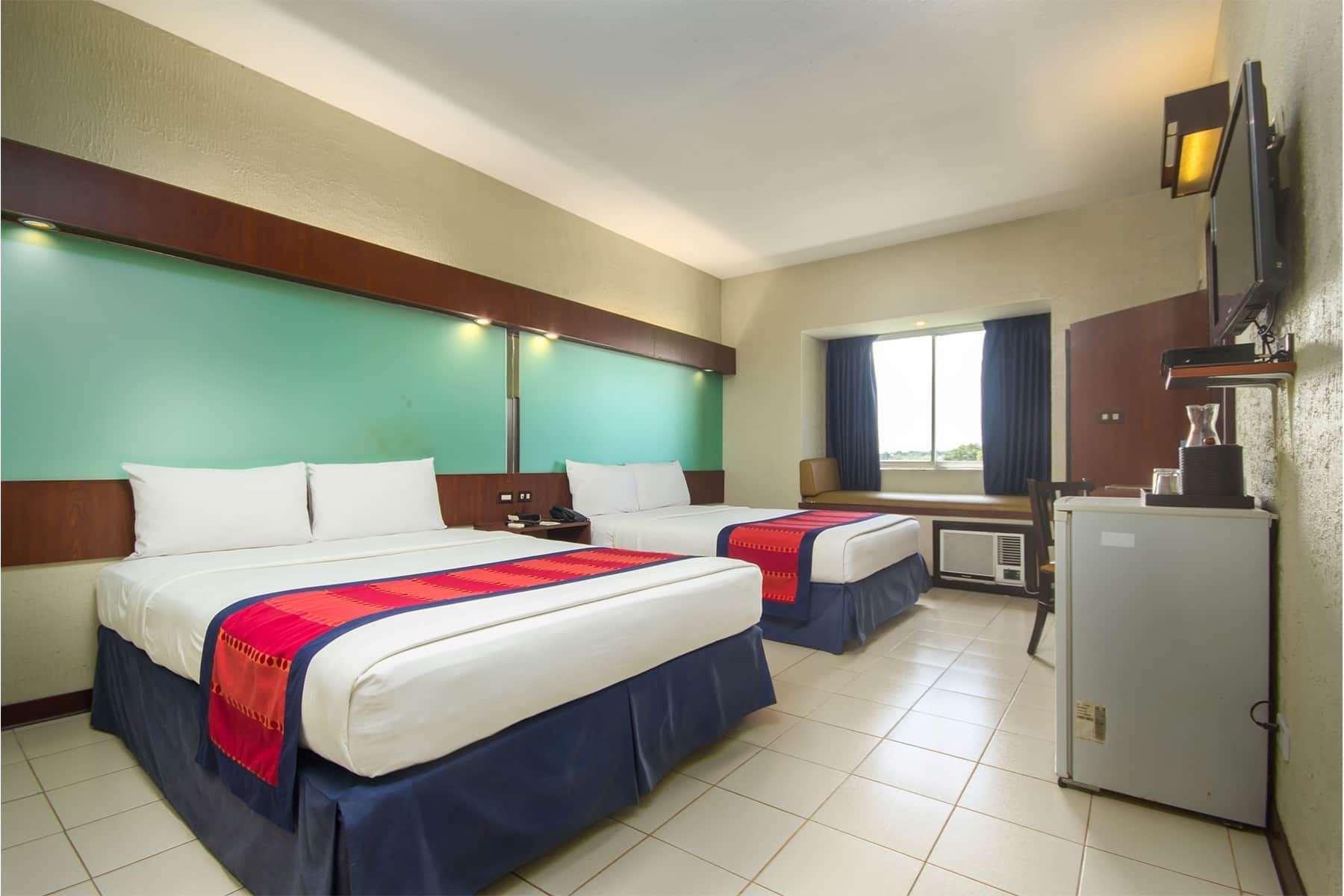Microtel By Wyndham Eagle Ridge General Trias  Exterior photo